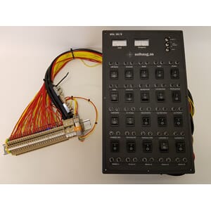 Sikringsskap SOL 24V 20br 2polt V/A + 5 kurser fast
