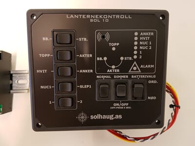 lanternekontroller-sol-10-12v-glod_main.jpg