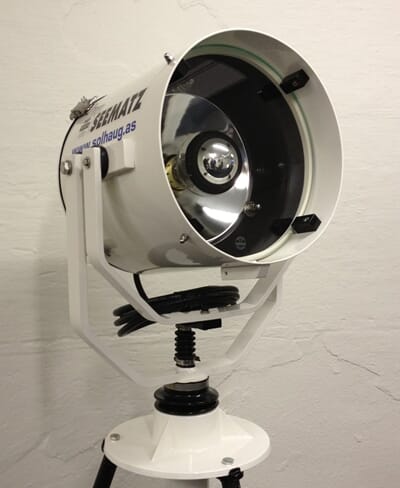 lyskaster-ws-351-hgs-230v-1000w-e450mm-b666mm_main.jpg