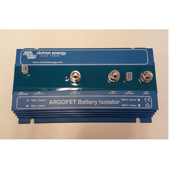 victron-argofet-100-2-two-batteries-100a_main.jpg