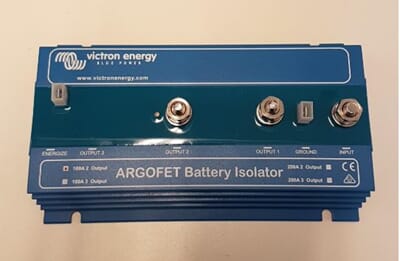victron-argofet-100-2-two-batteries-100a_main.jpg